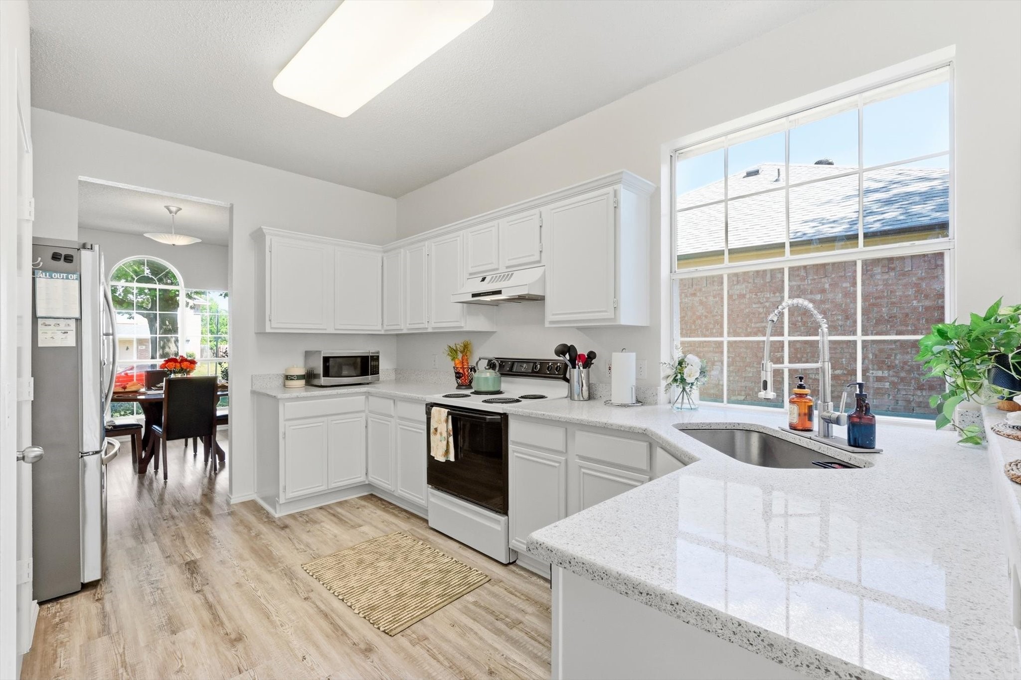 239 High Pointe Lane Cedar Hill TX 75104
