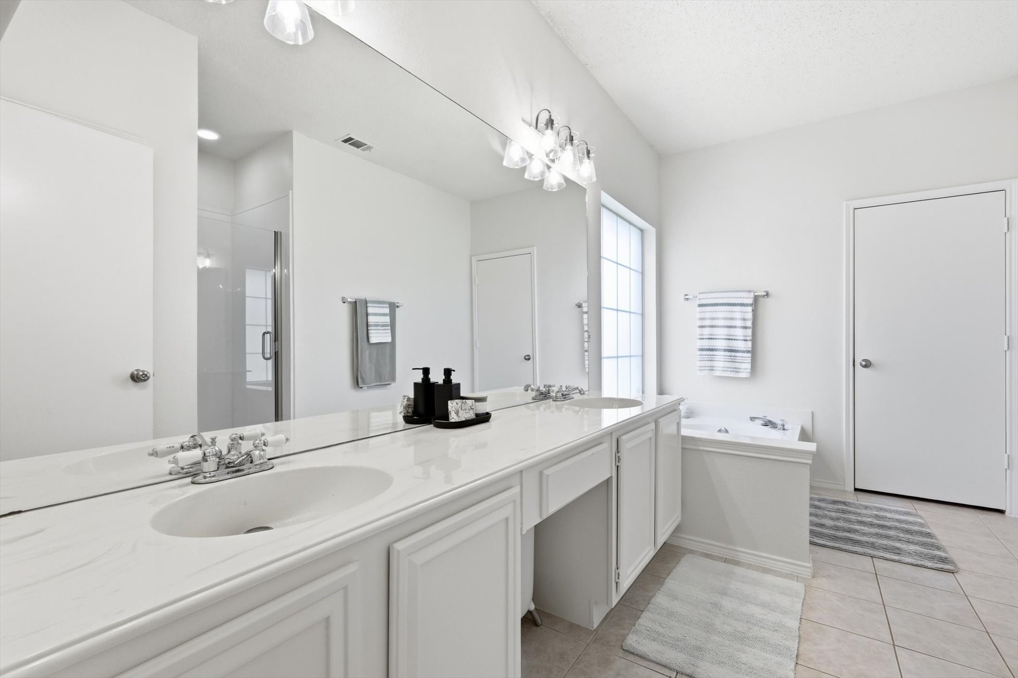239 High Pointe Lane Cedar Hill TX 75104