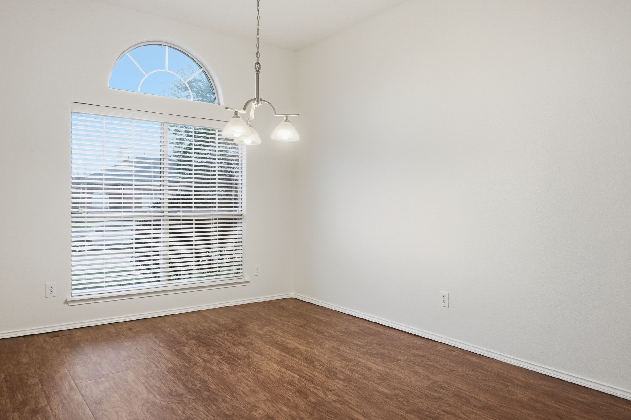 2525 Crooked Creek Mesquite TX 75181