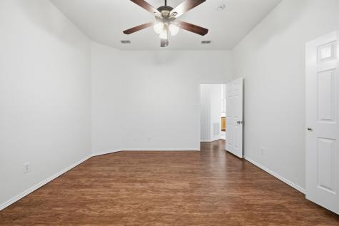 2525 Crooked Creek Mesquite TX 75181