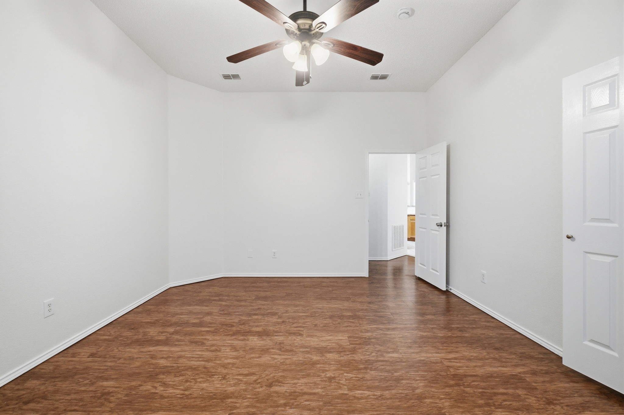 2525 Crooked Creek Mesquite TX 75181