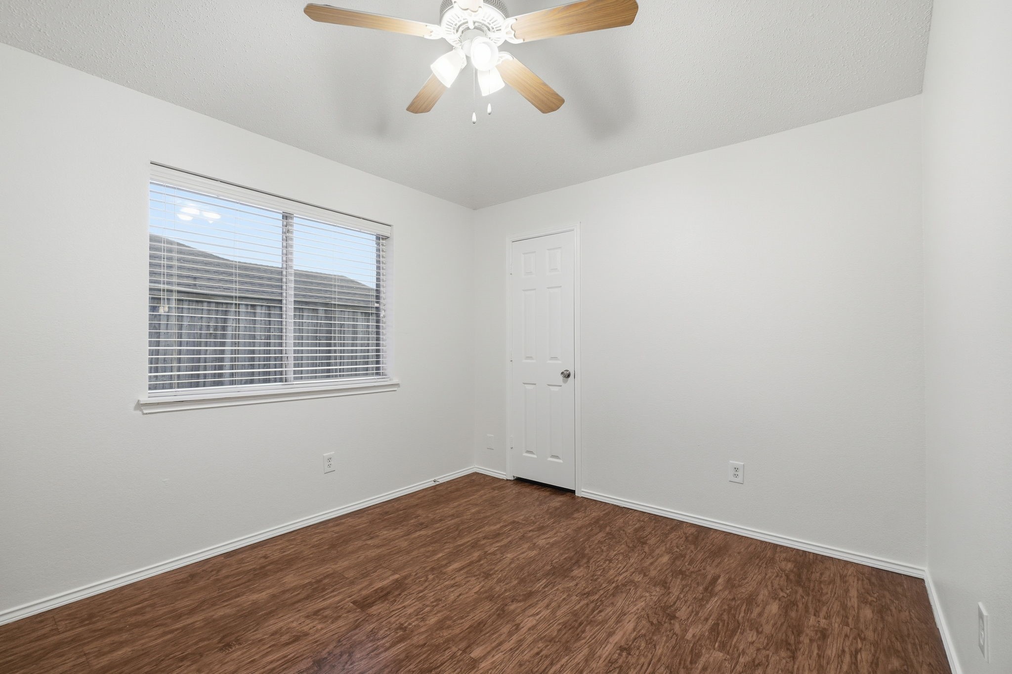 2525 Crooked Creek Mesquite TX 75181