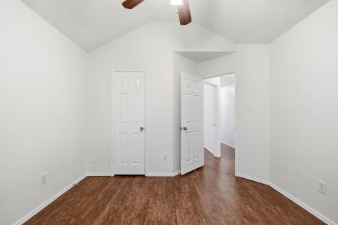 2525 Crooked Creek Mesquite TX 75181