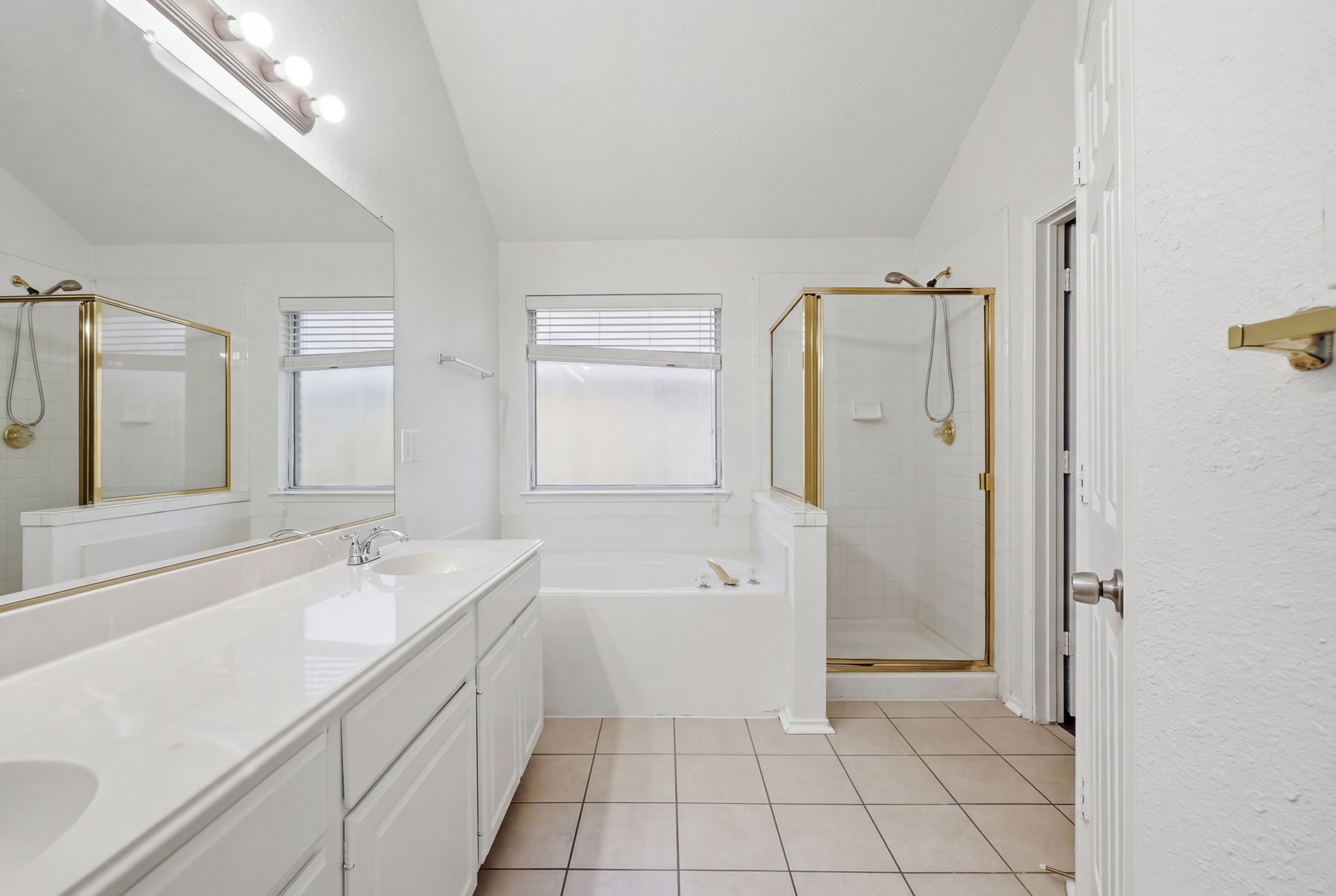 2525 Crooked Creek Mesquite TX 75181