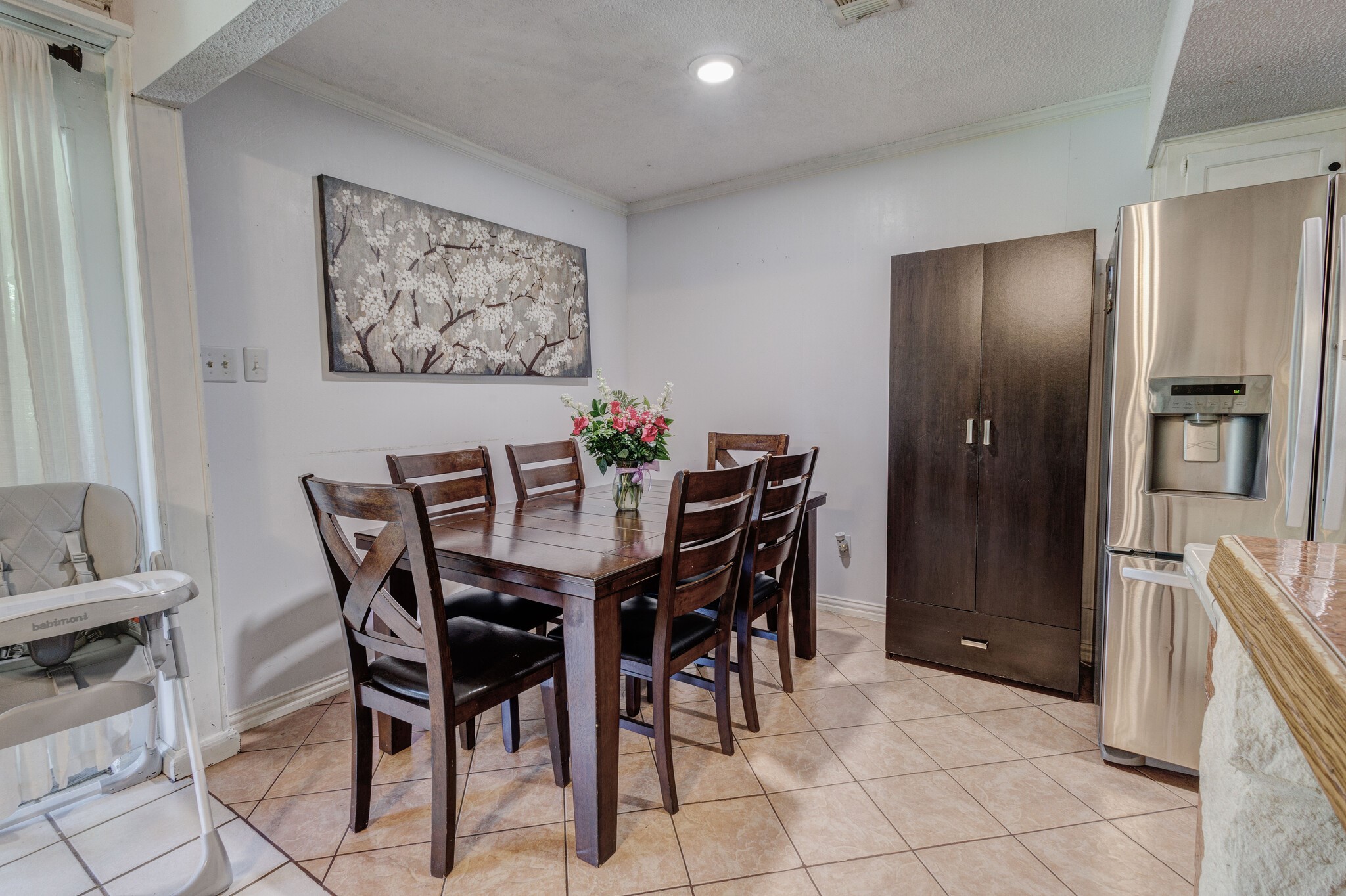 509 E Phillip Court Grand Prairie TX 75051