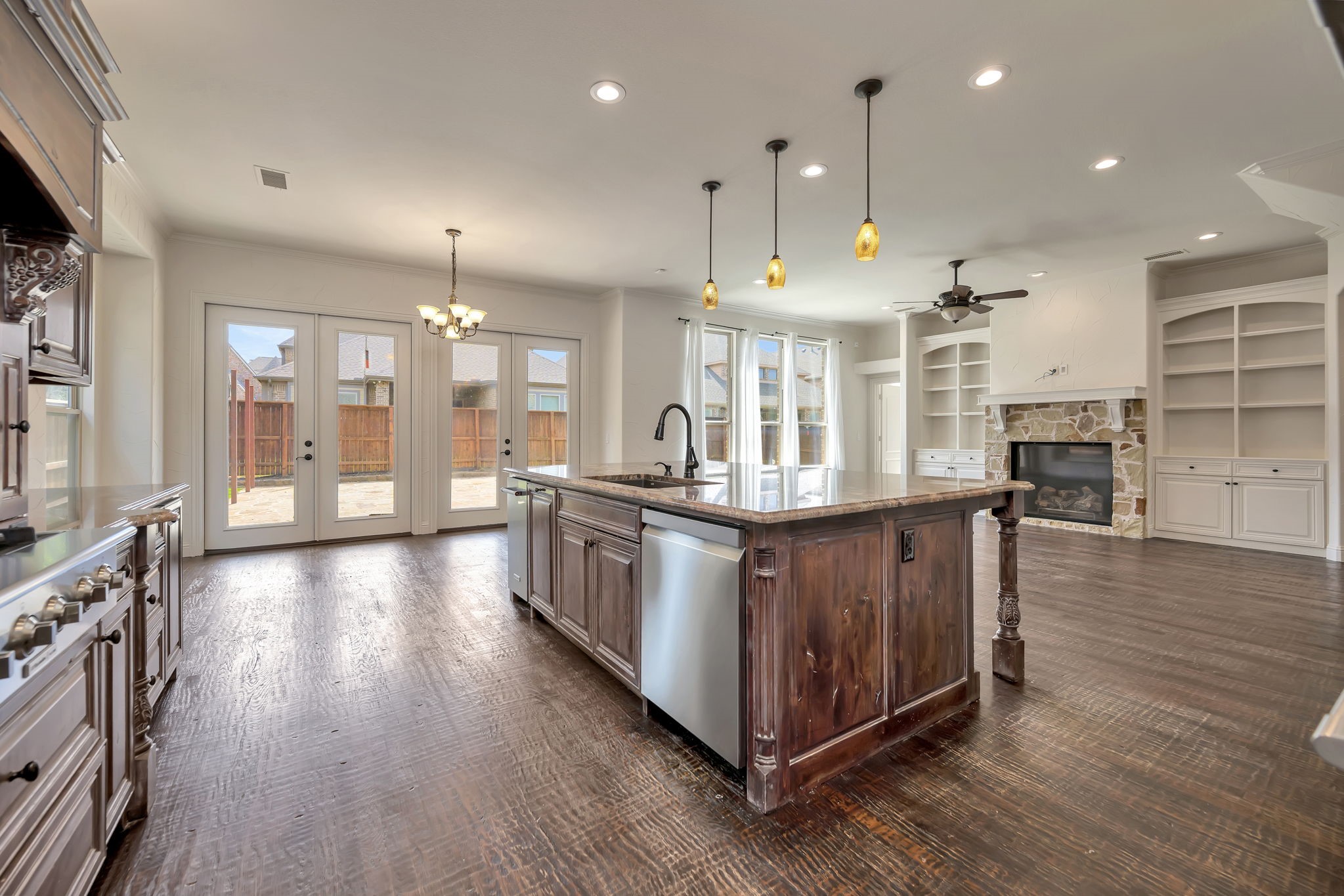 1120 Claire Street Lantana TX 76226