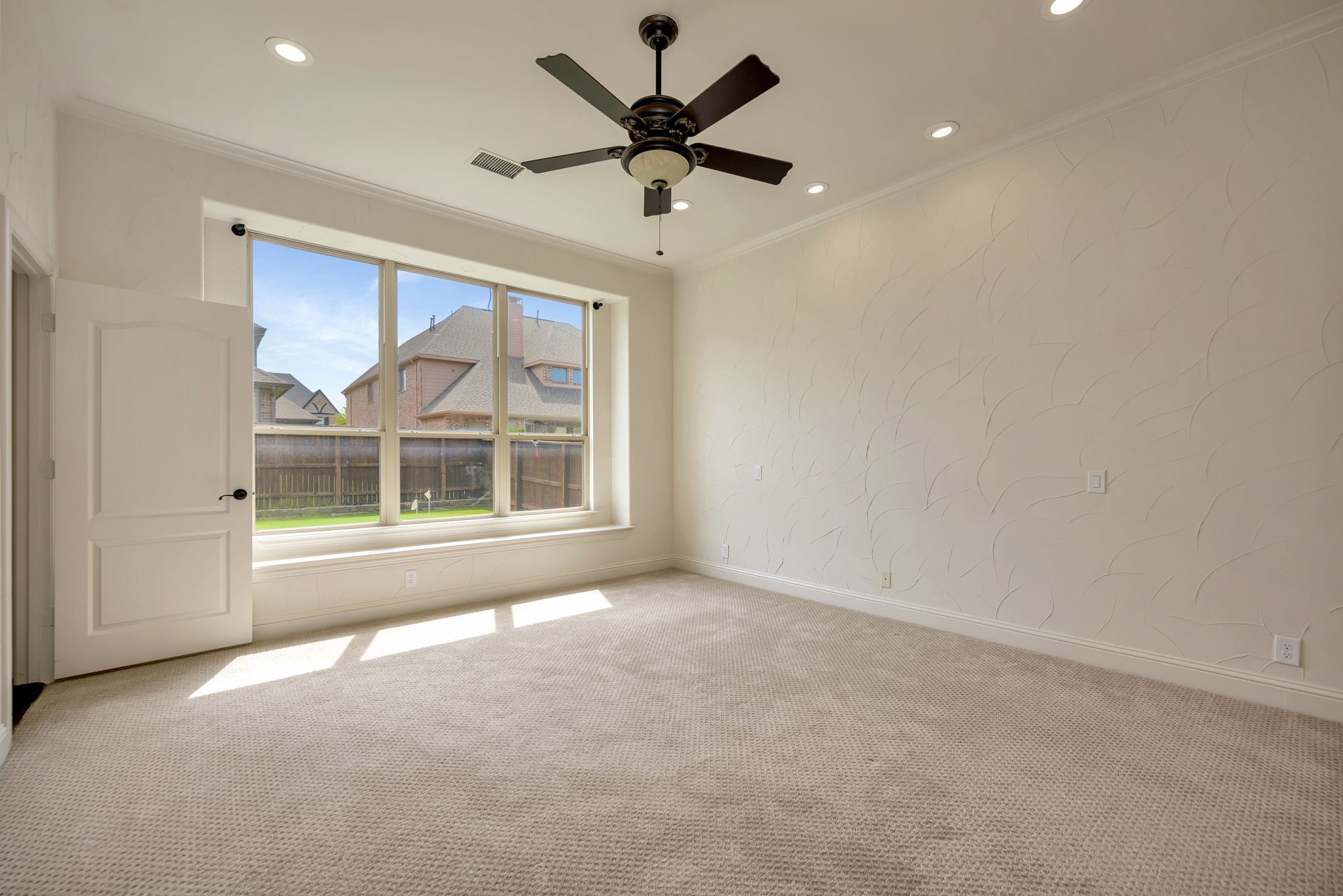 1120 Claire Street Lantana TX 76226