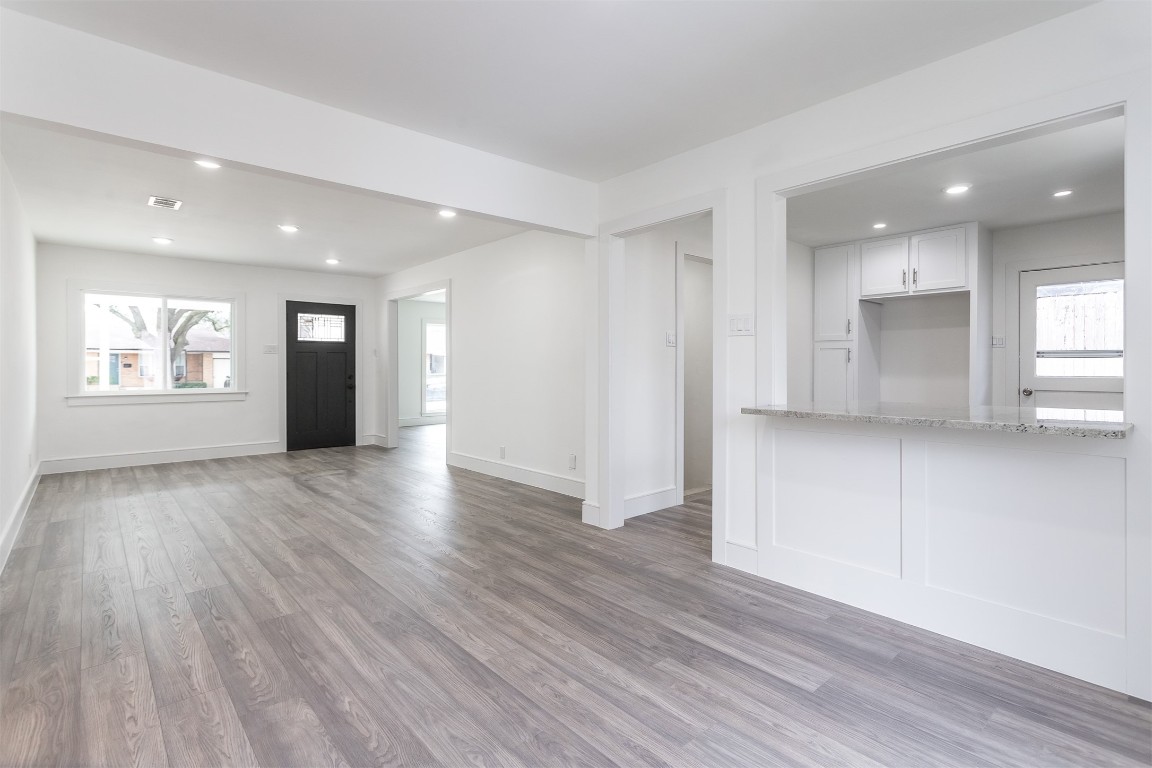 3211 Crest Ridge Drive Dallas TX 75228