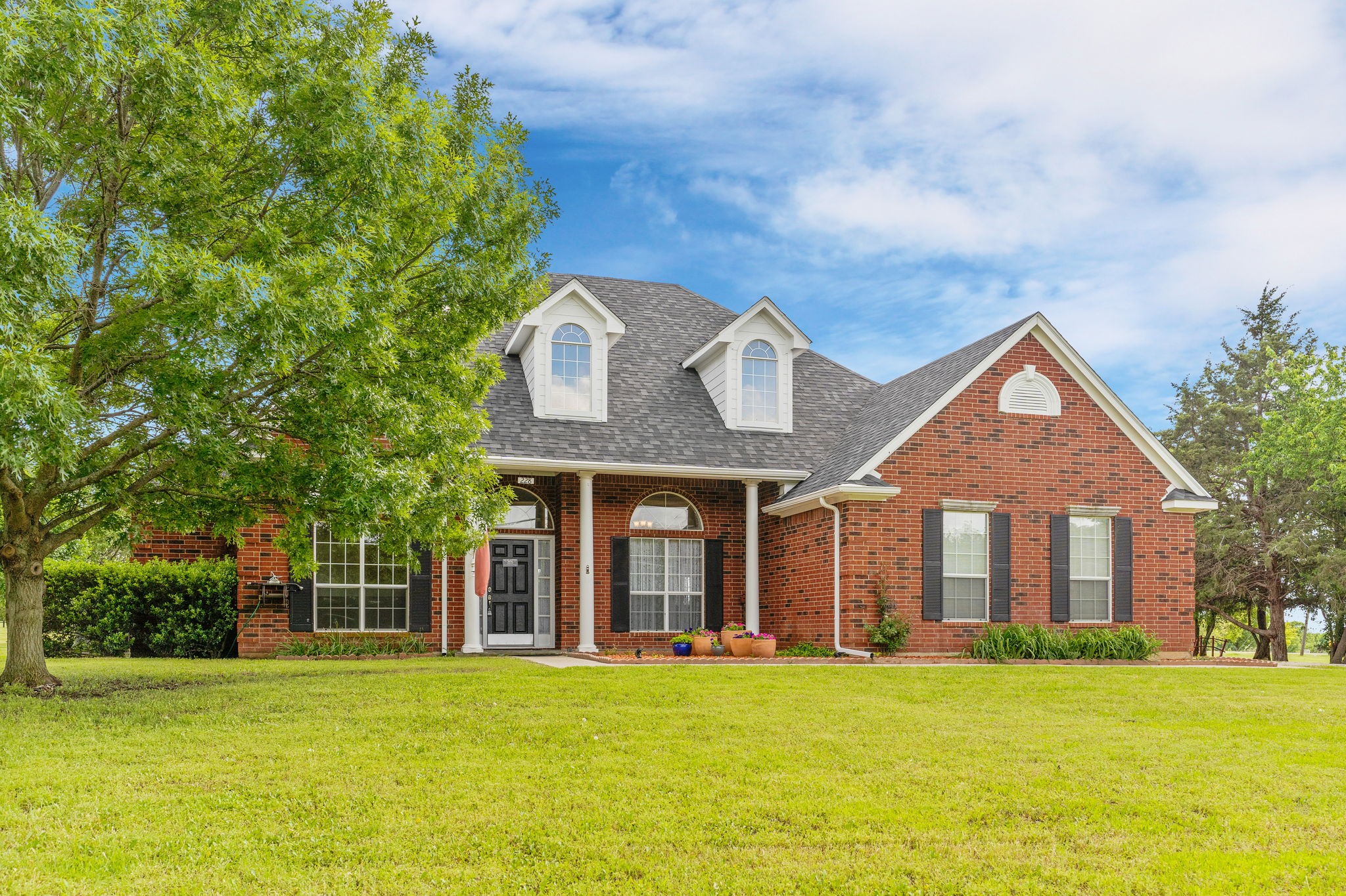 228 Parker Road Van Alstyne TX 75495