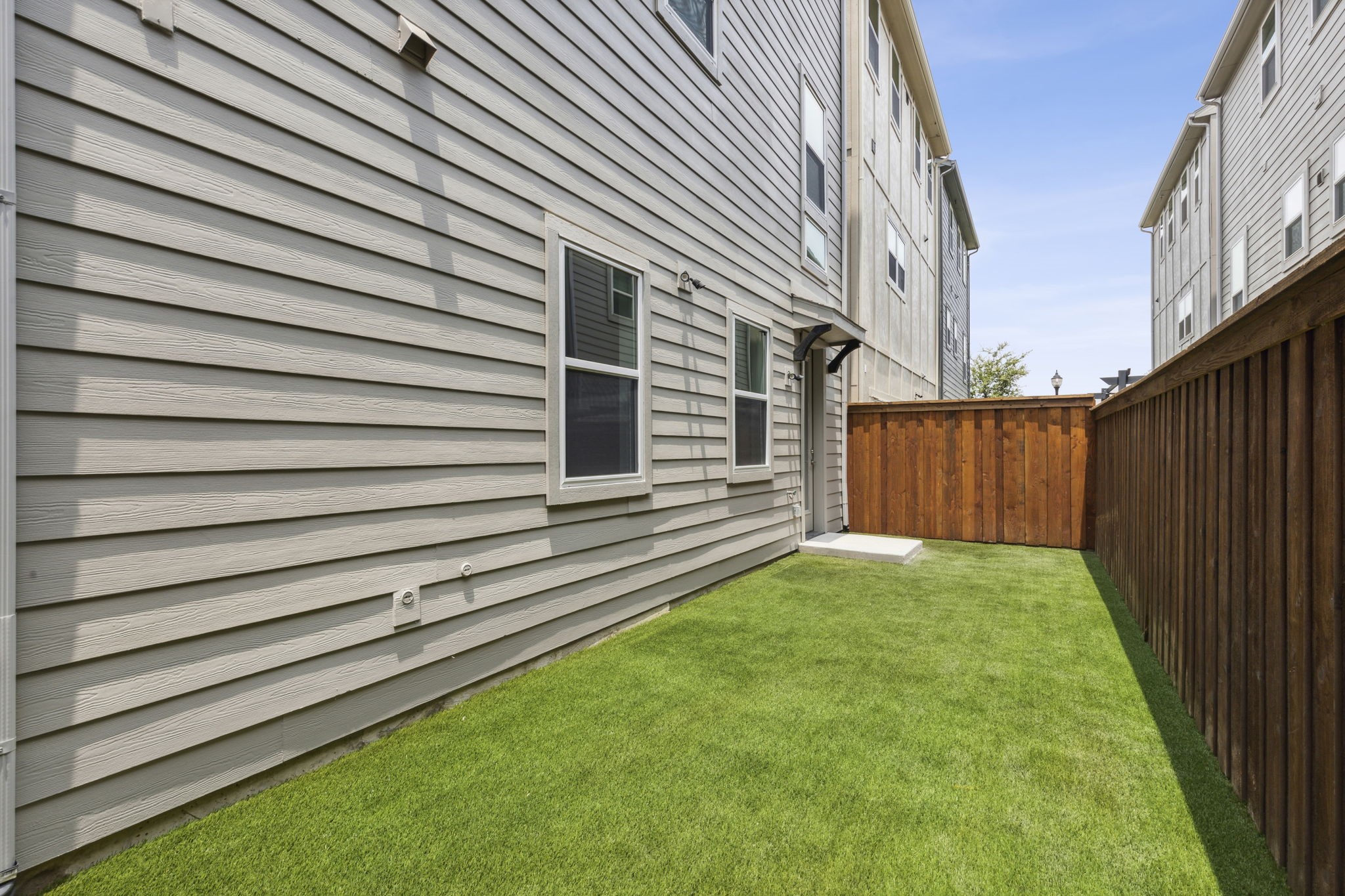 2468 Carmelita Street Dallas TX 75212