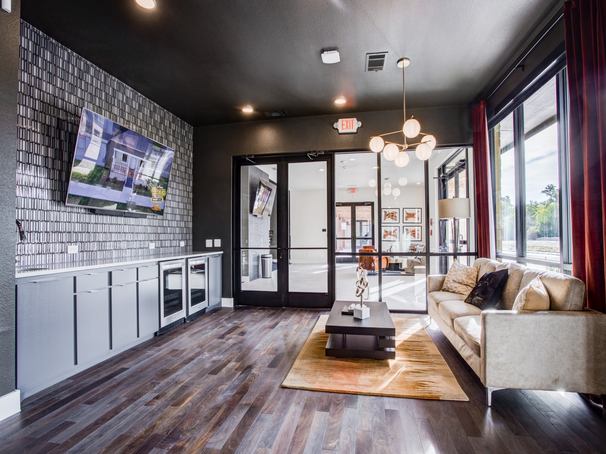 2468 Carmelita Street Dallas TX 75212