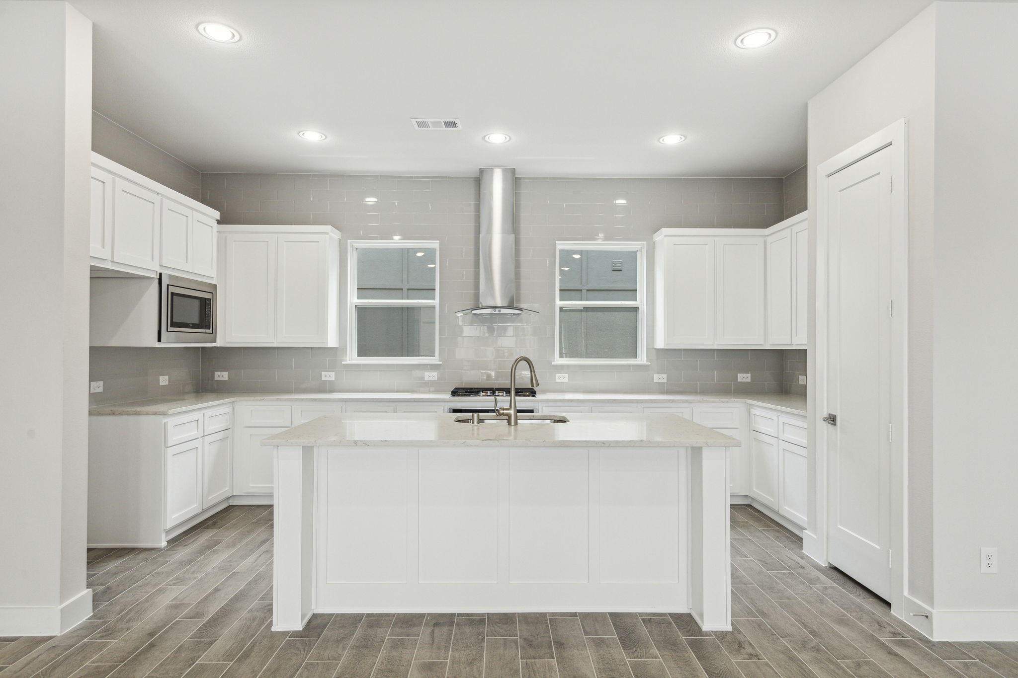 2468 Carmelita Street Dallas TX 75212