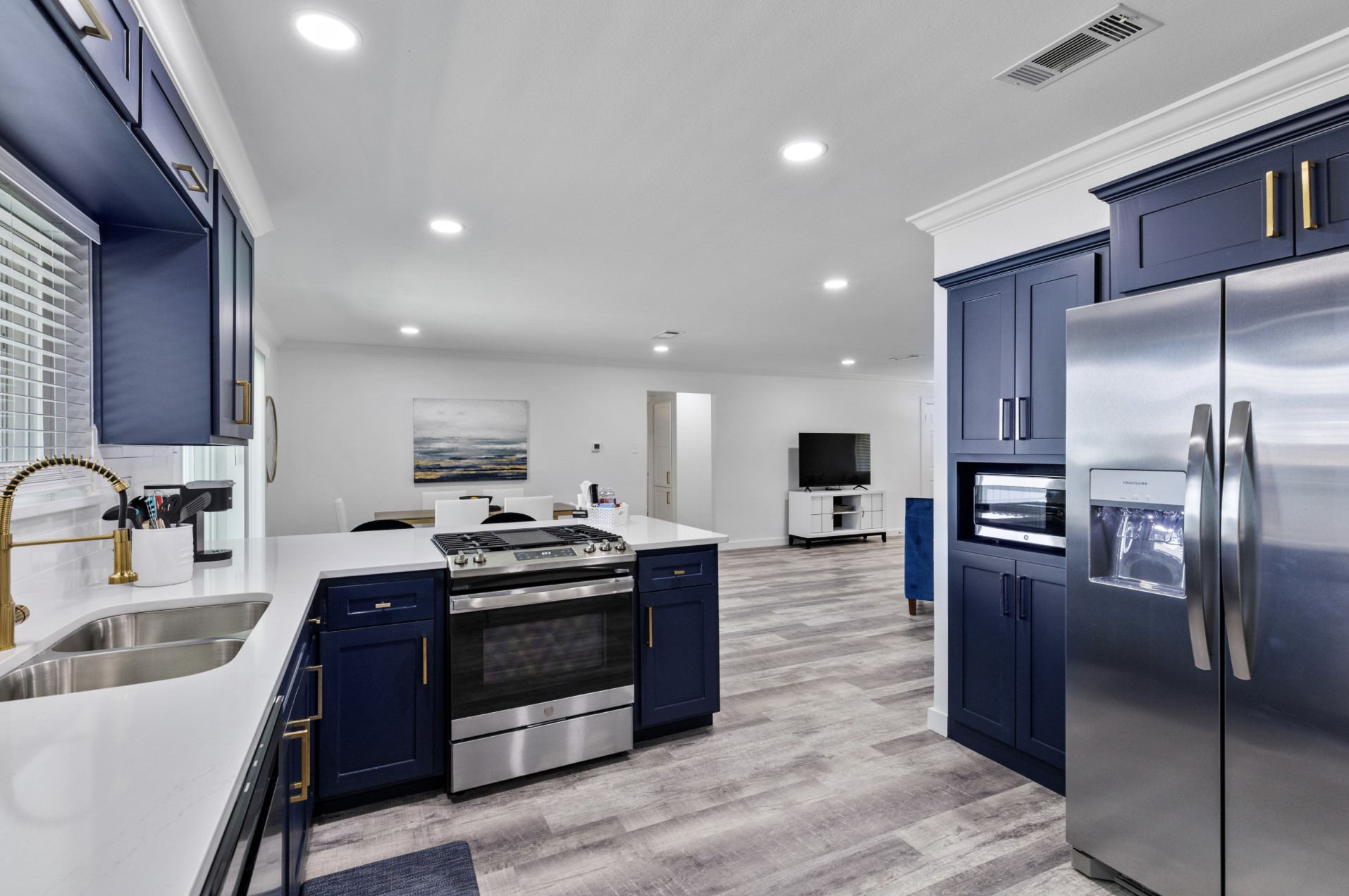 1044 Meadowbrook Drive Grapevine TX 76051