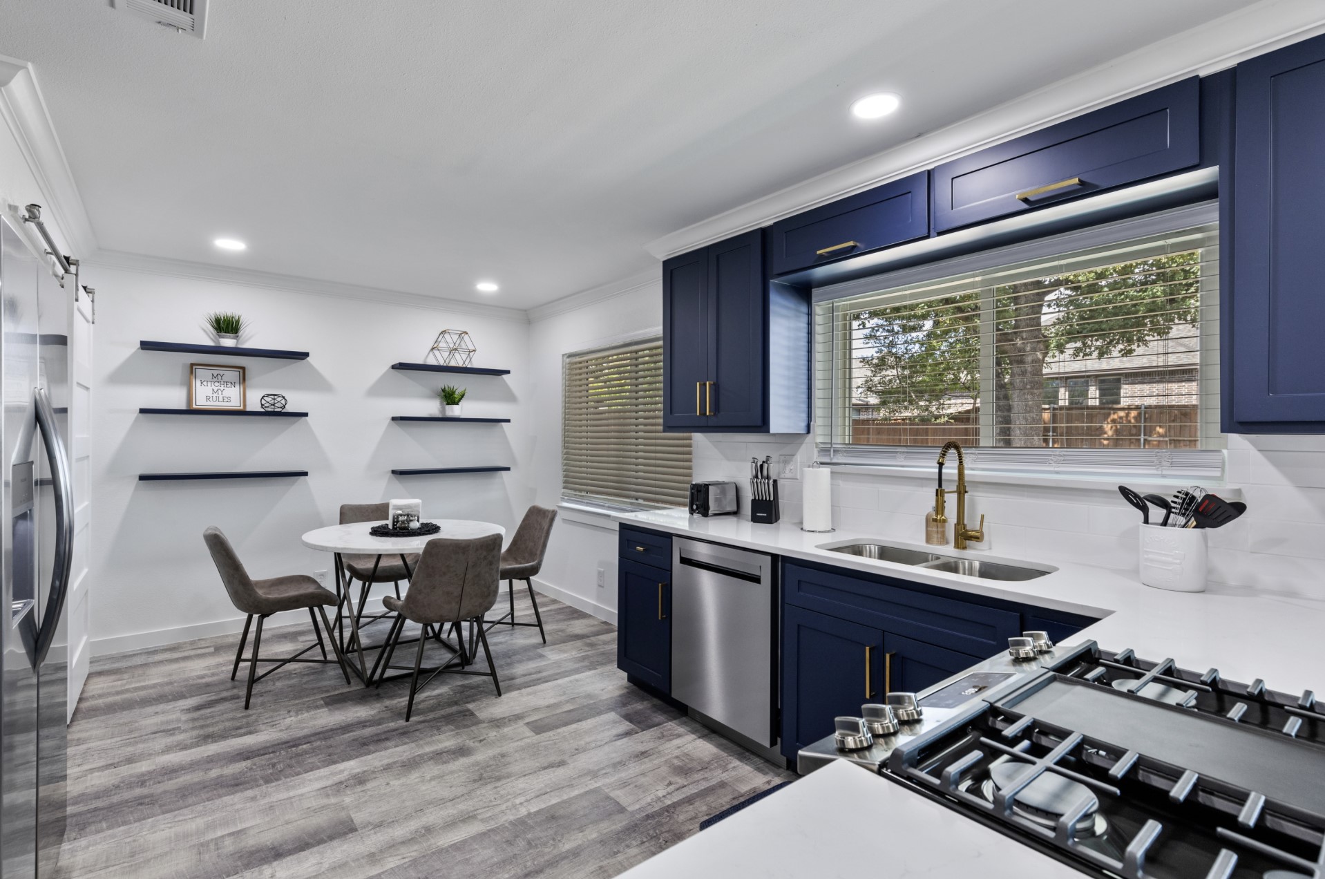 1044 Meadowbrook Drive Grapevine TX 76051