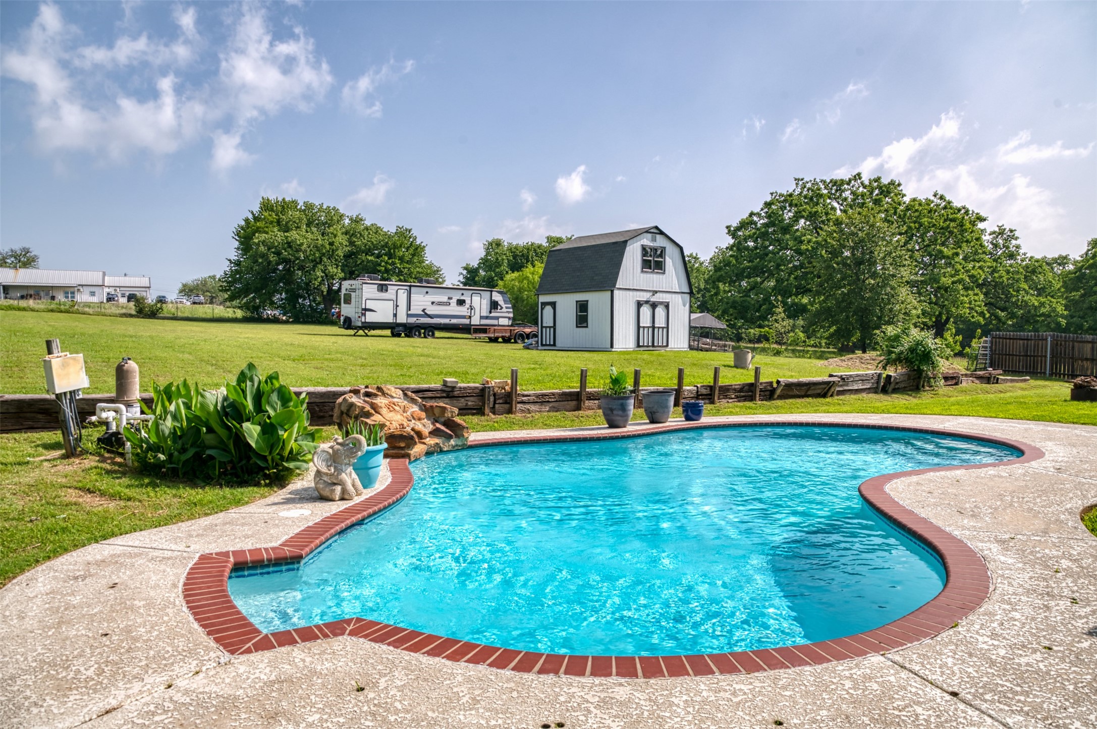 2268 Tanglewood Street Weatherford TX 76085