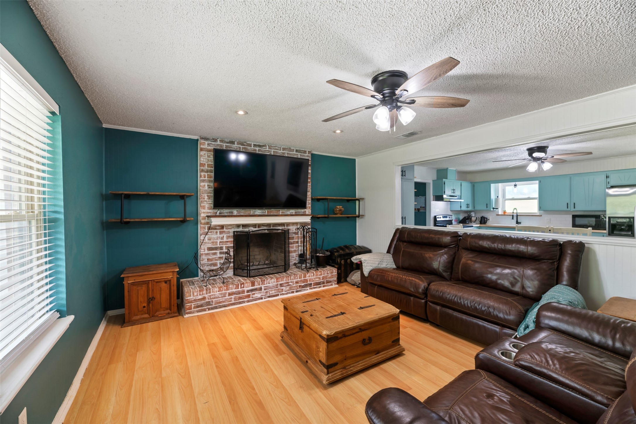 2268 Tanglewood Street Weatherford TX 76085