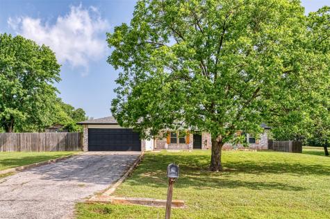 2268 Tanglewood Street Weatherford TX 76085