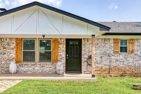 2268 Tanglewood Street Weatherford TX 76085