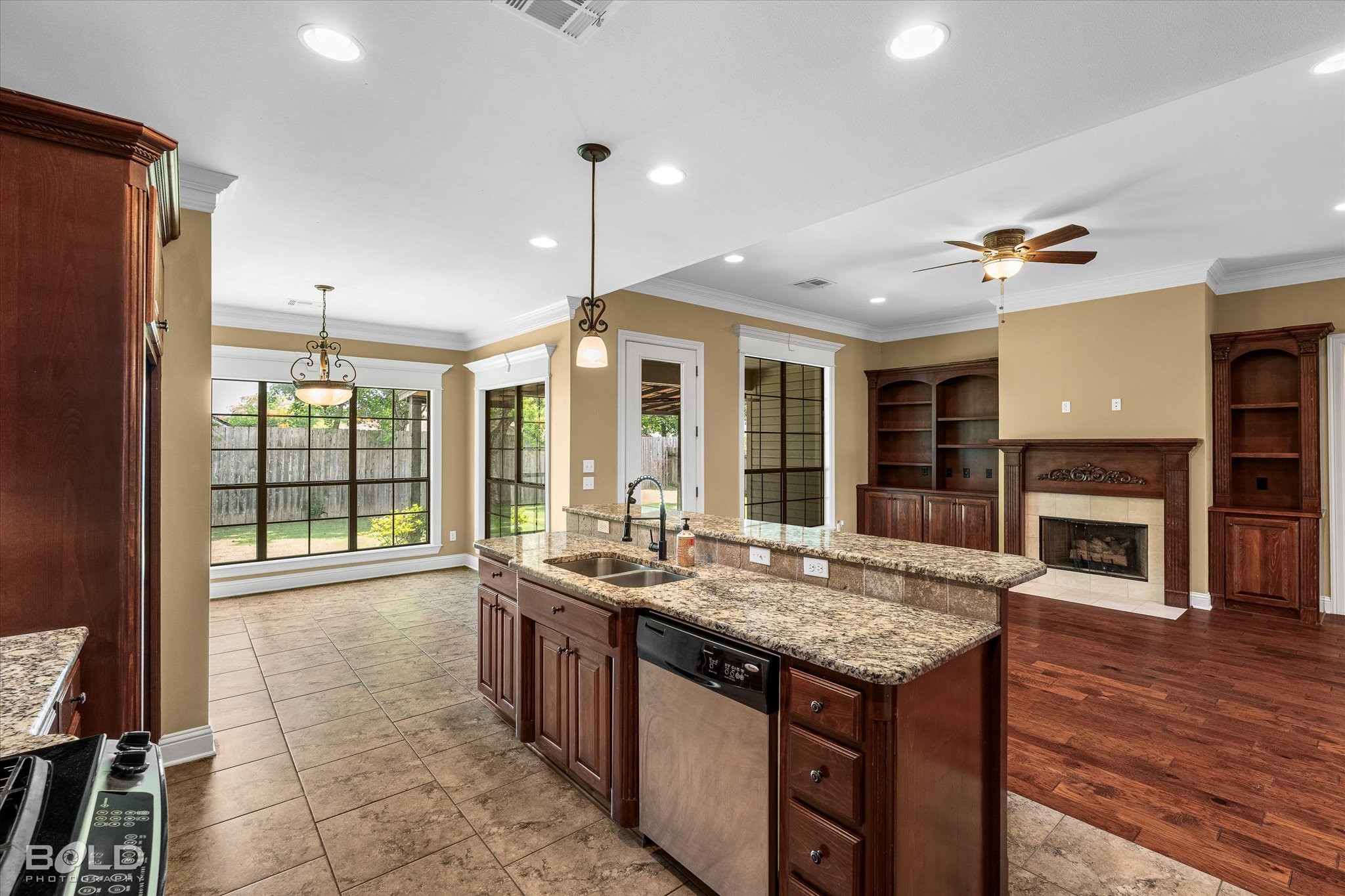 4406 Ellis Court Benton LA 71006