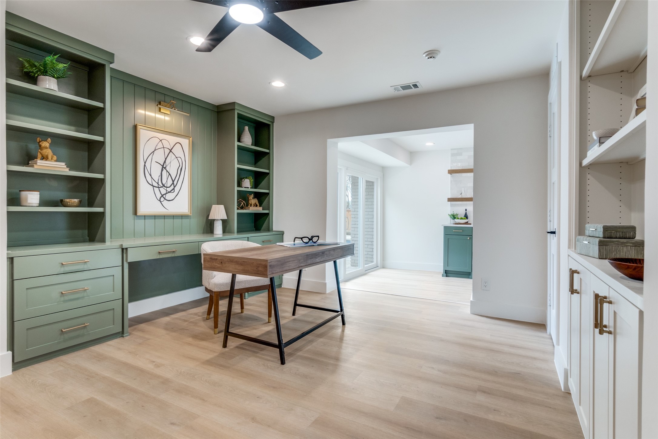 9406 Arborhill Drive Dallas TX 75243