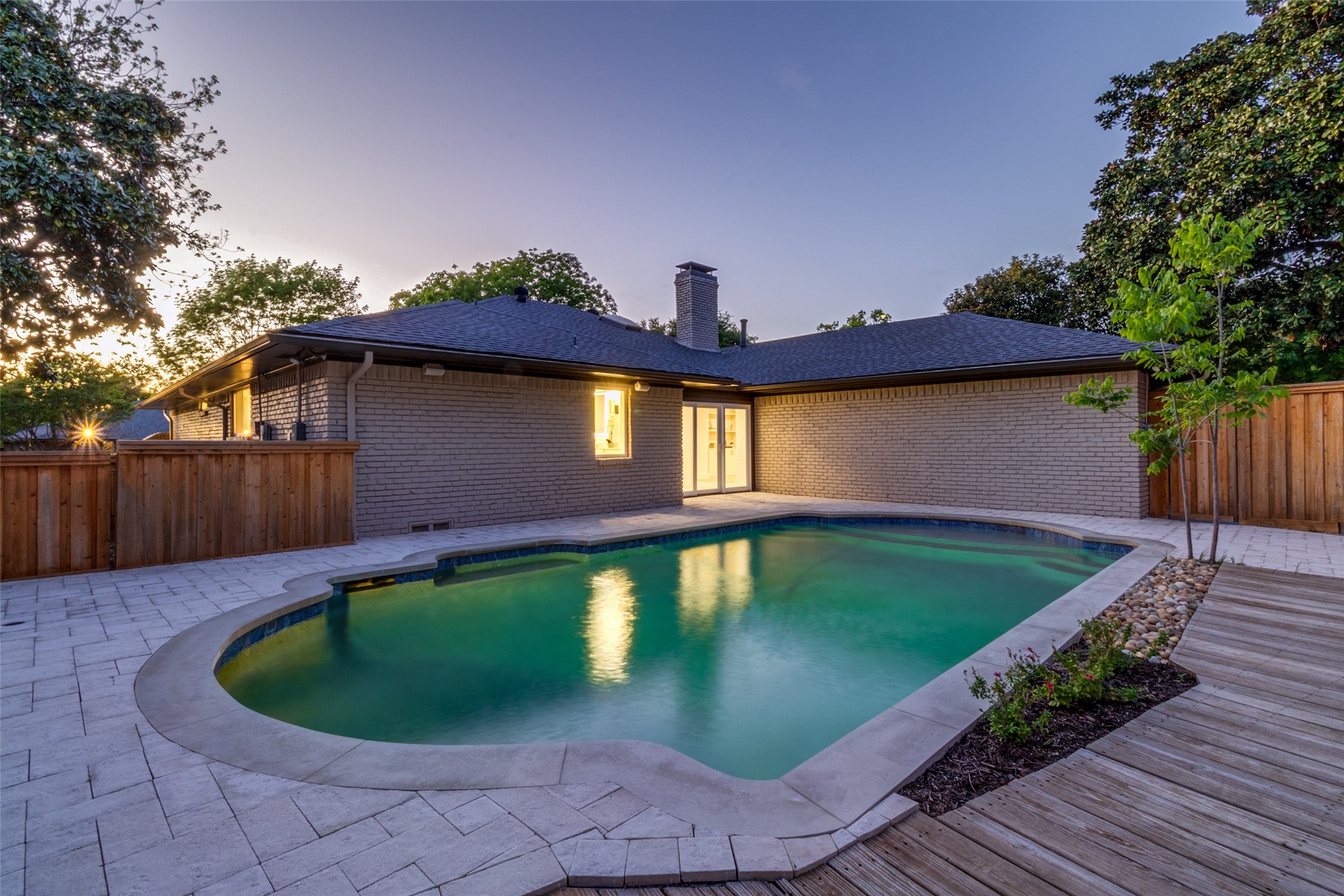 9406 Arborhill Drive Dallas TX 75243