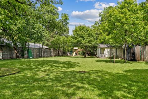 8212 Midway Road Dallas TX 75209