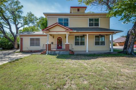 1117 N Elm Street Denton TX 76201