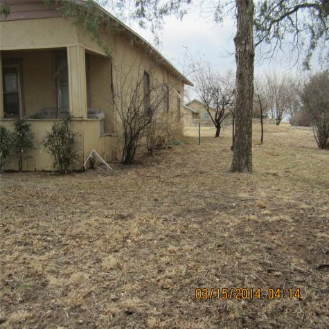 901 SE 4th Knox City TX 79529
