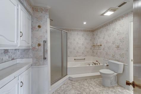 529 N Grand Avenue Waxahachie TX 75165