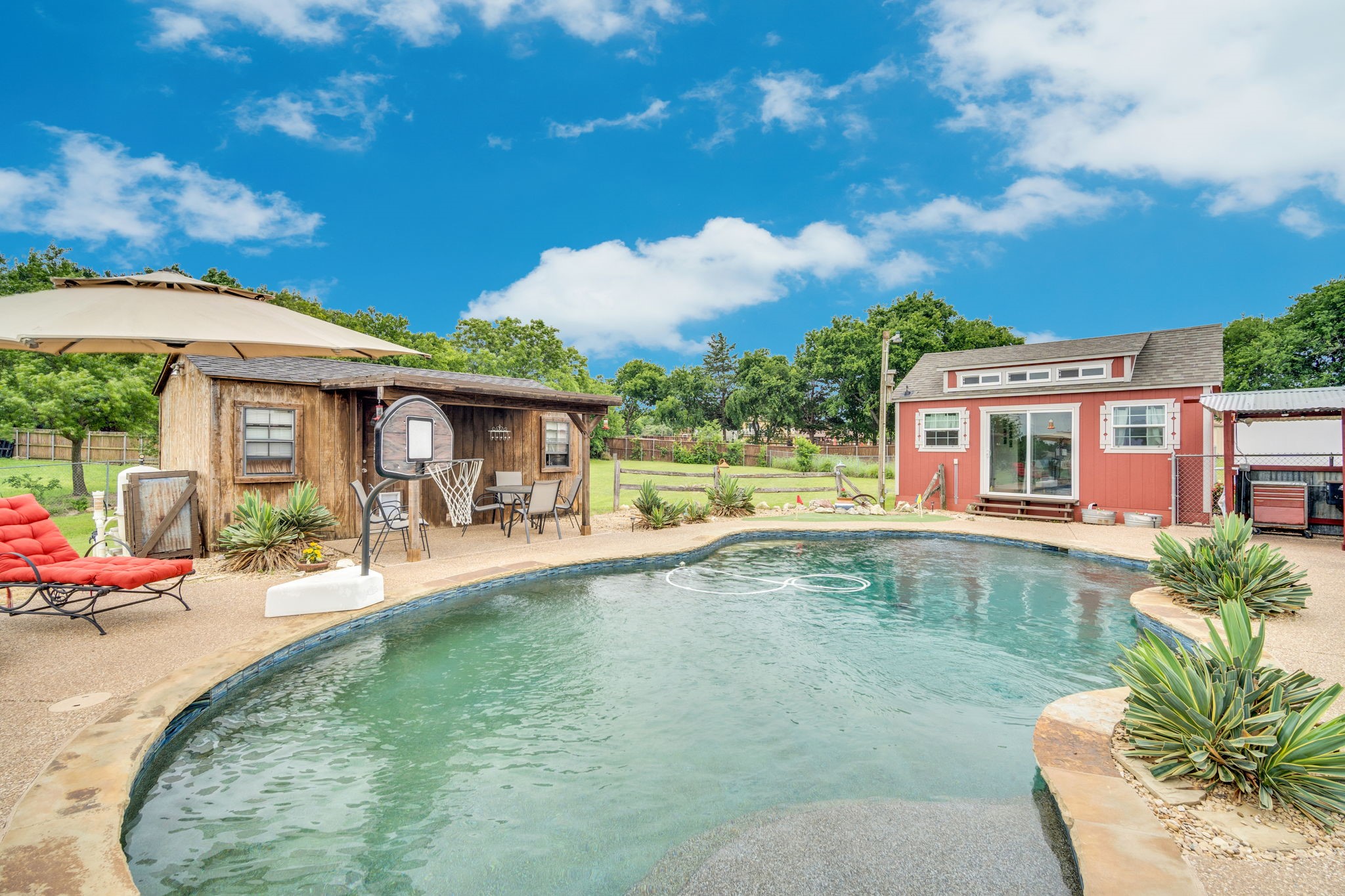 4431 Kings Court Midlothian TX 76065