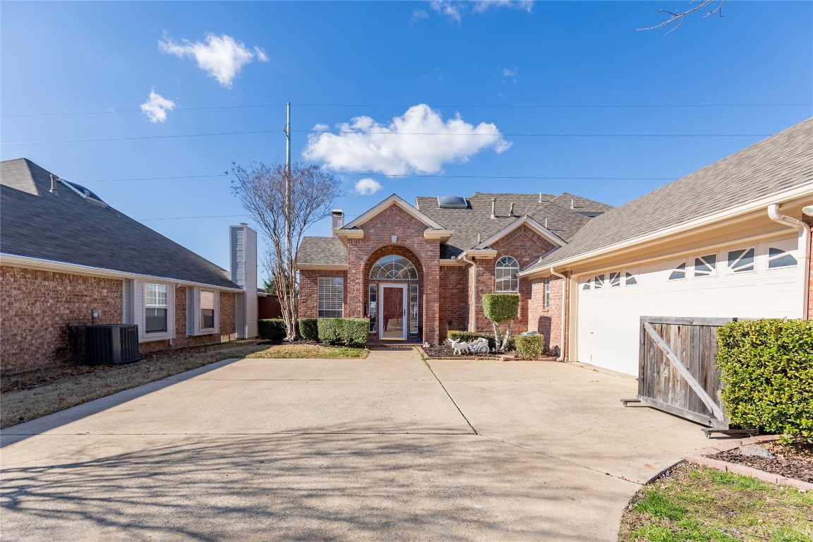 1309 Wendell Way Garland TX 75043