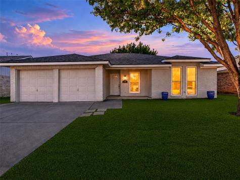 7932 Berrybrook Drive Watauga TX 76148