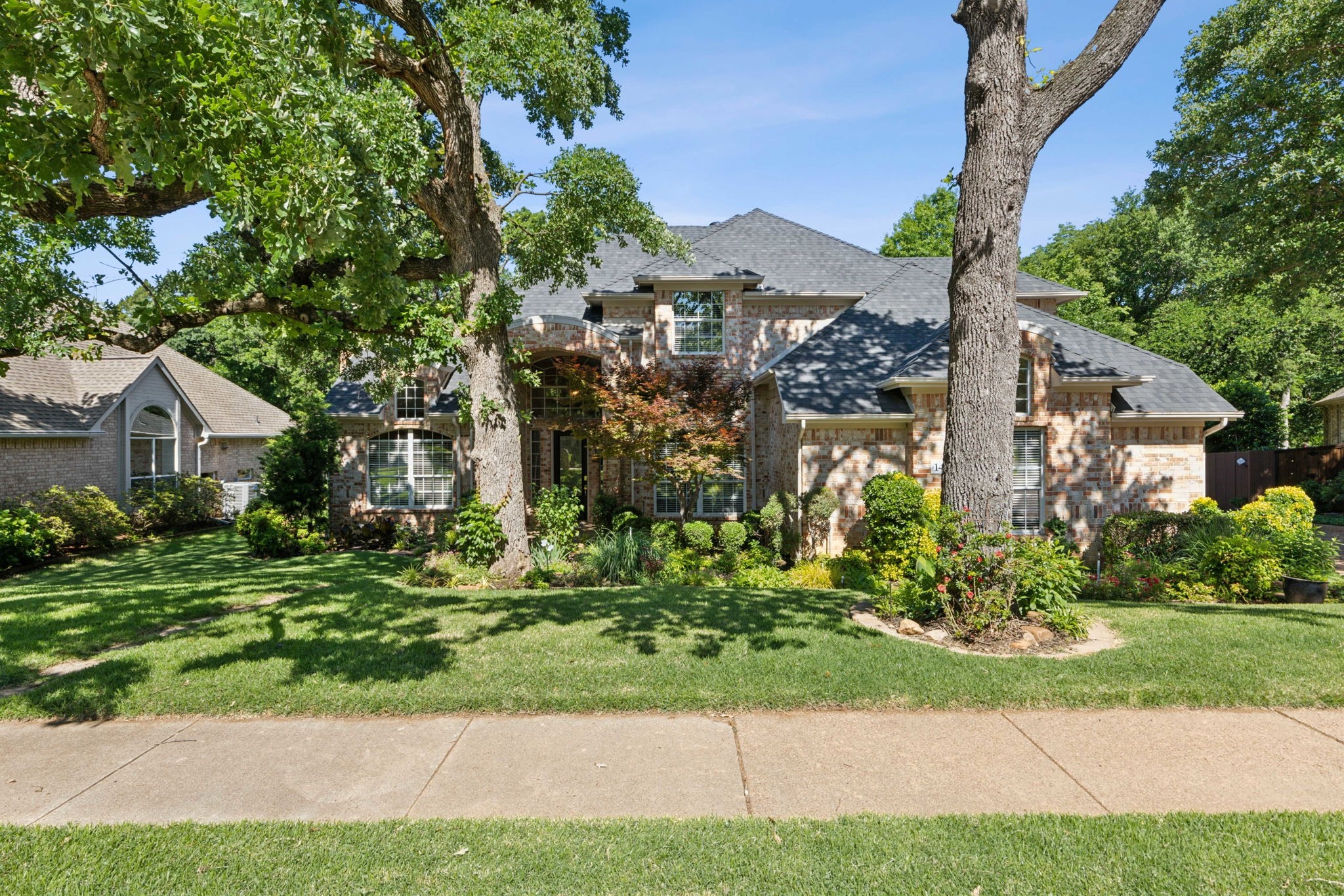 1409 Echo Bluff Flower Mound TX 75028