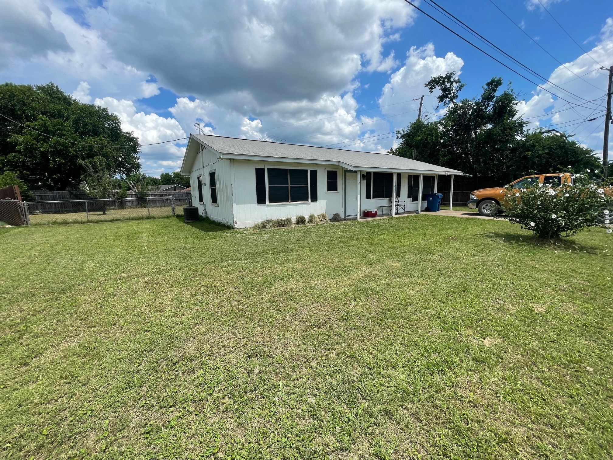 604 N Angelina Street Whitney TX 76692