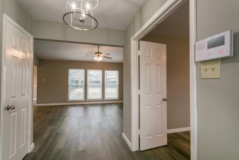 1133 Melissa Lane Garland TX 75040
