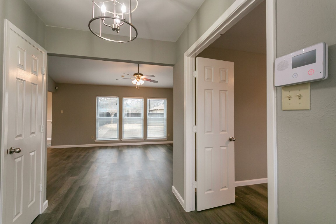 1133 Melissa Lane Garland TX 75040