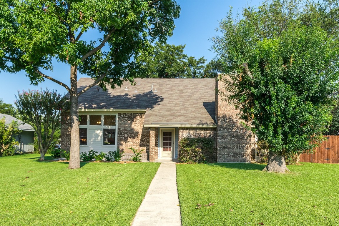 1804 Longmont Place Richardson TX 75081