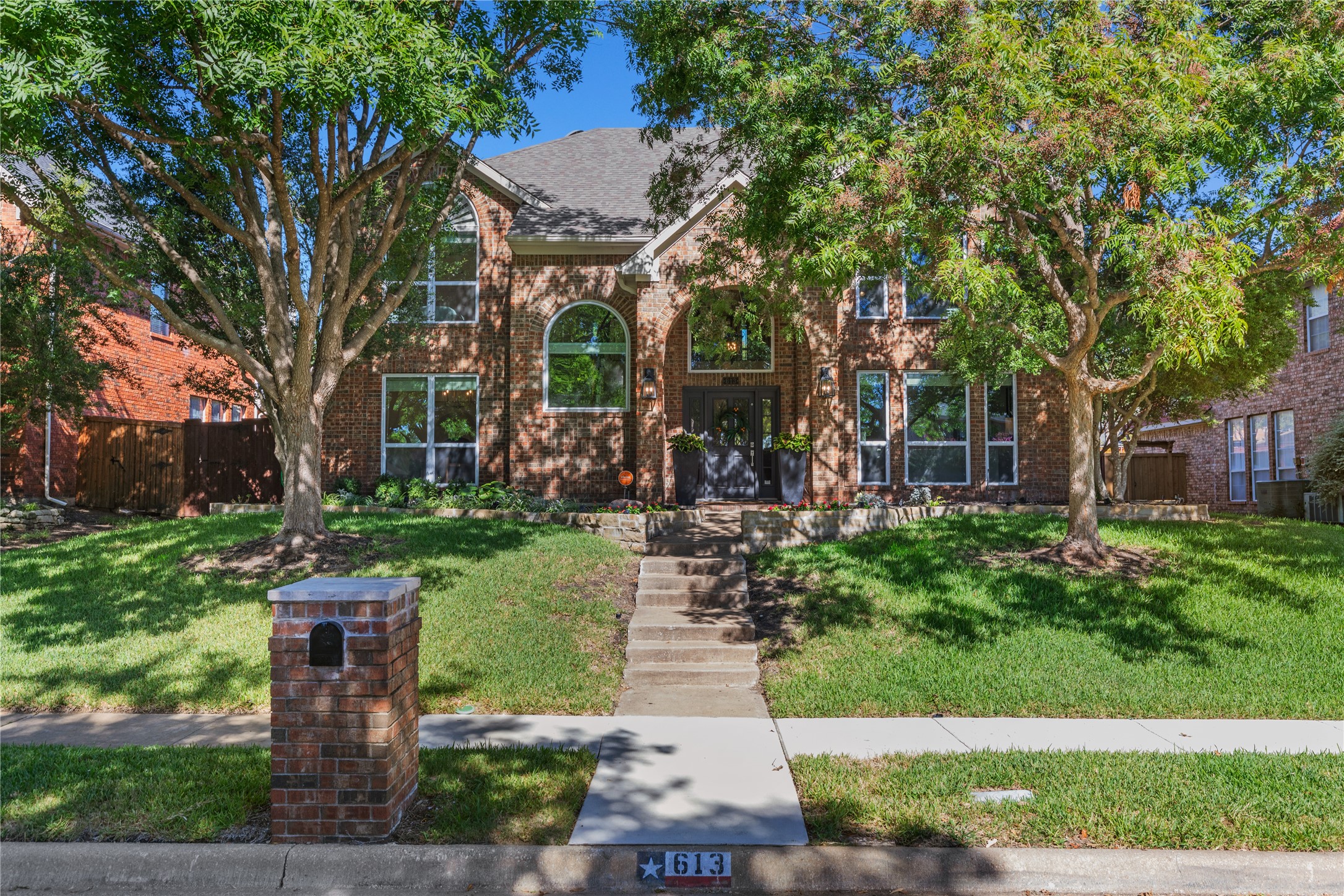 613 Water Oak Drive Plano TX 75025
