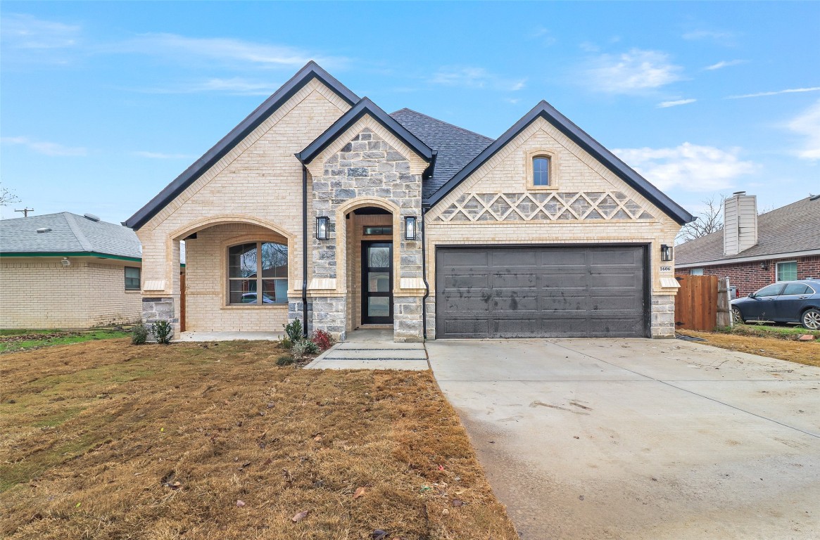 1606 Avenue D Grand Prairie TX 75051