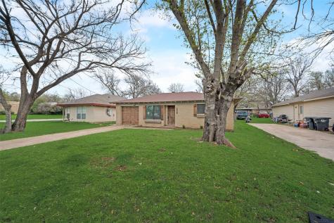 1214 N Anglin Street Cleburne TX 76031