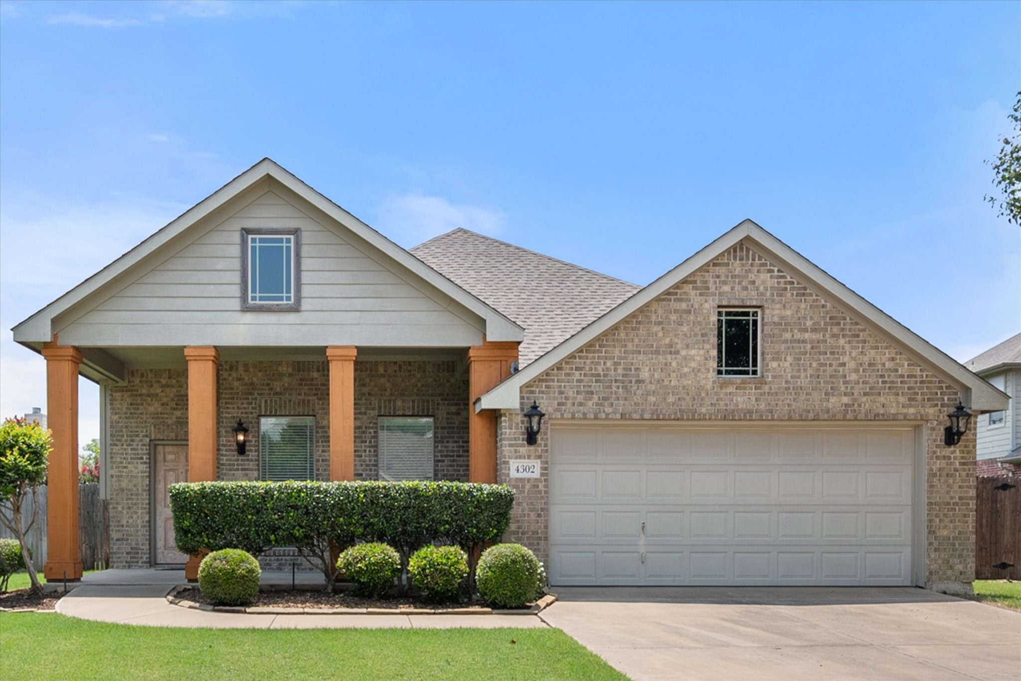 4302 Meadow Bend Court Mansfield TX 76063