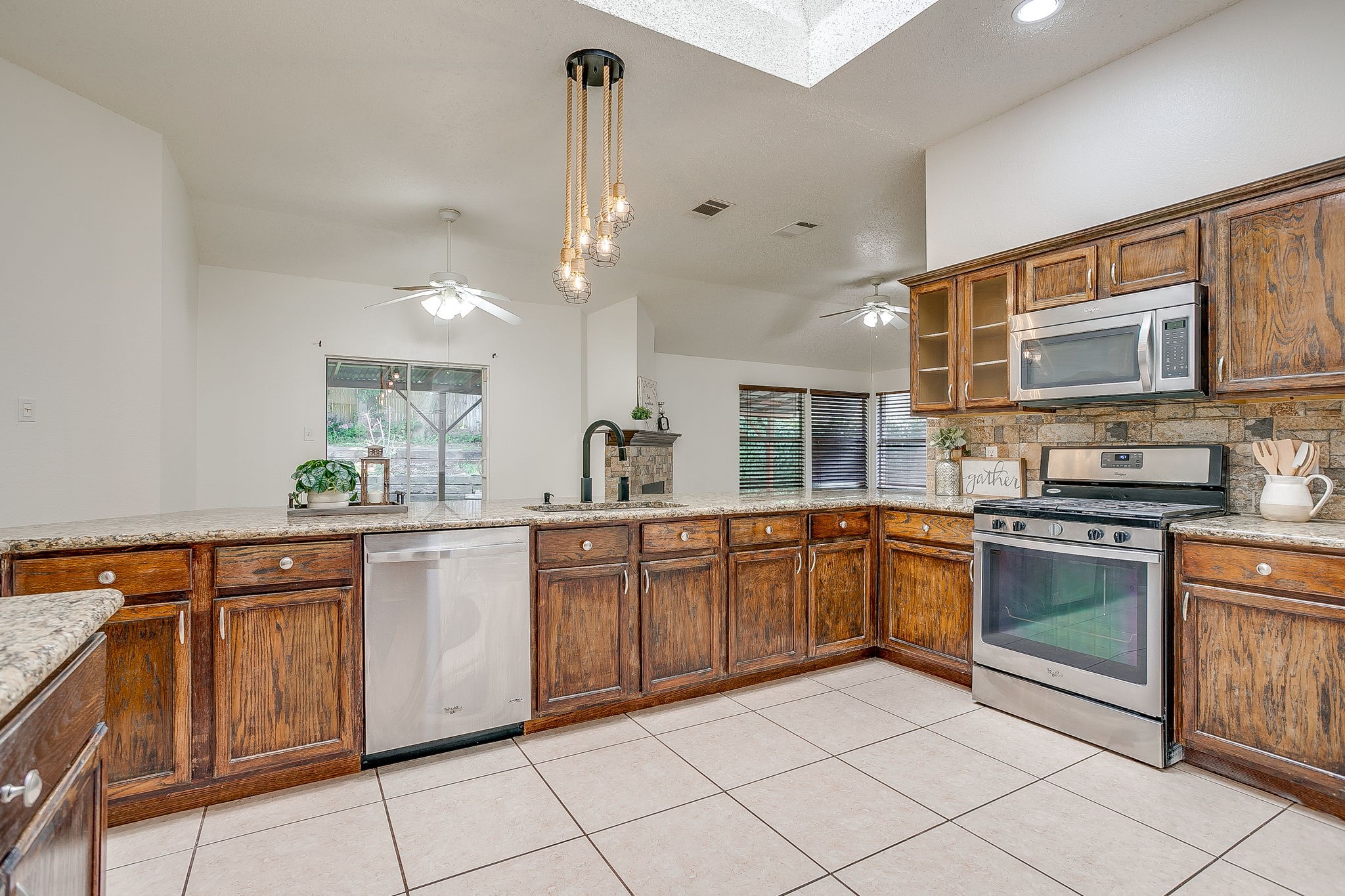 1104 Angel Fire Lane Arlington TX 76001