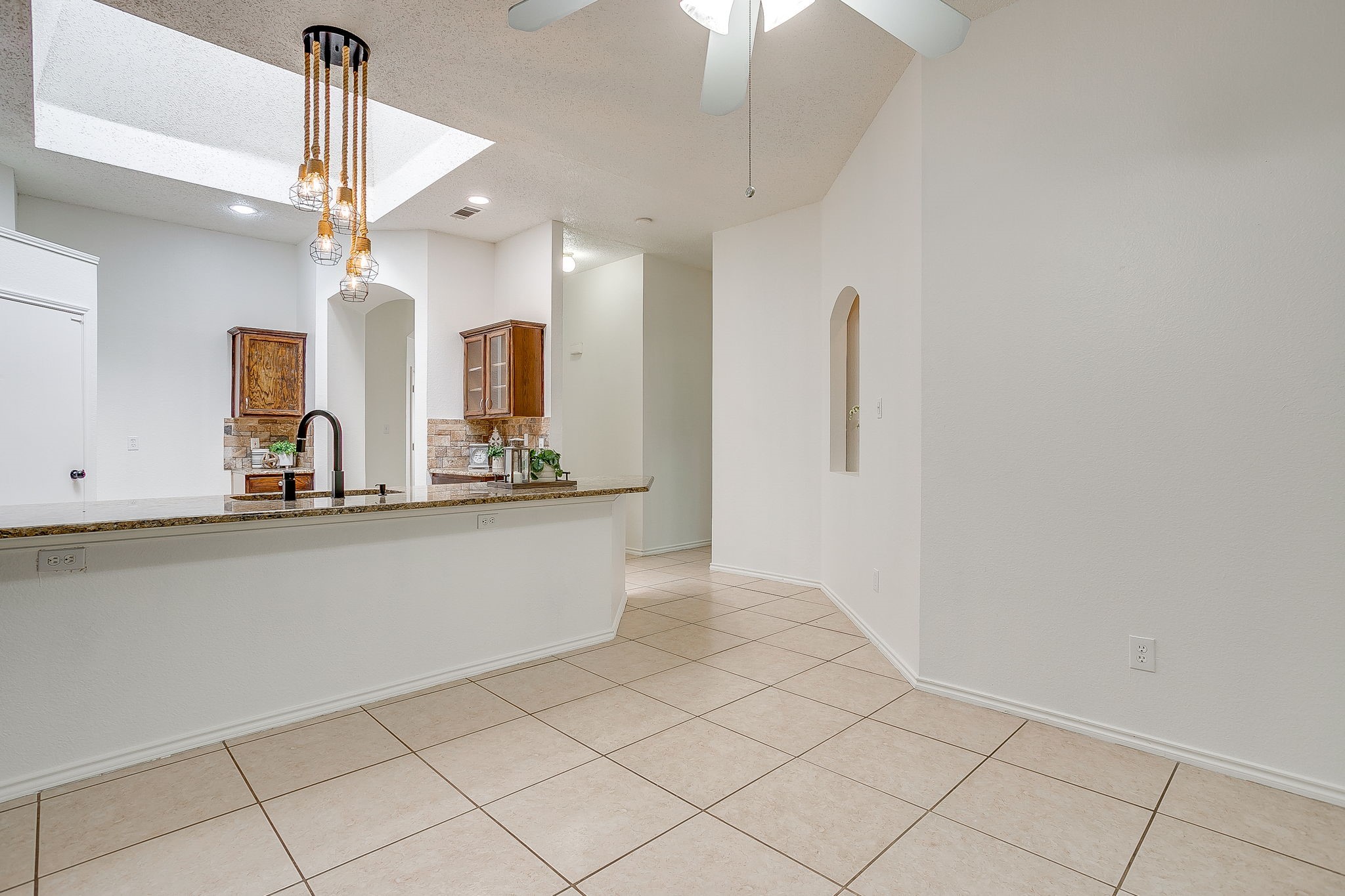 1104 Angel Fire Lane Arlington TX 76001