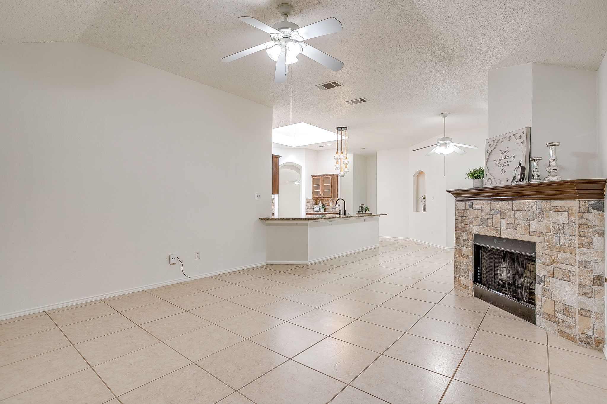 1104 Angel Fire Lane Arlington TX 76001