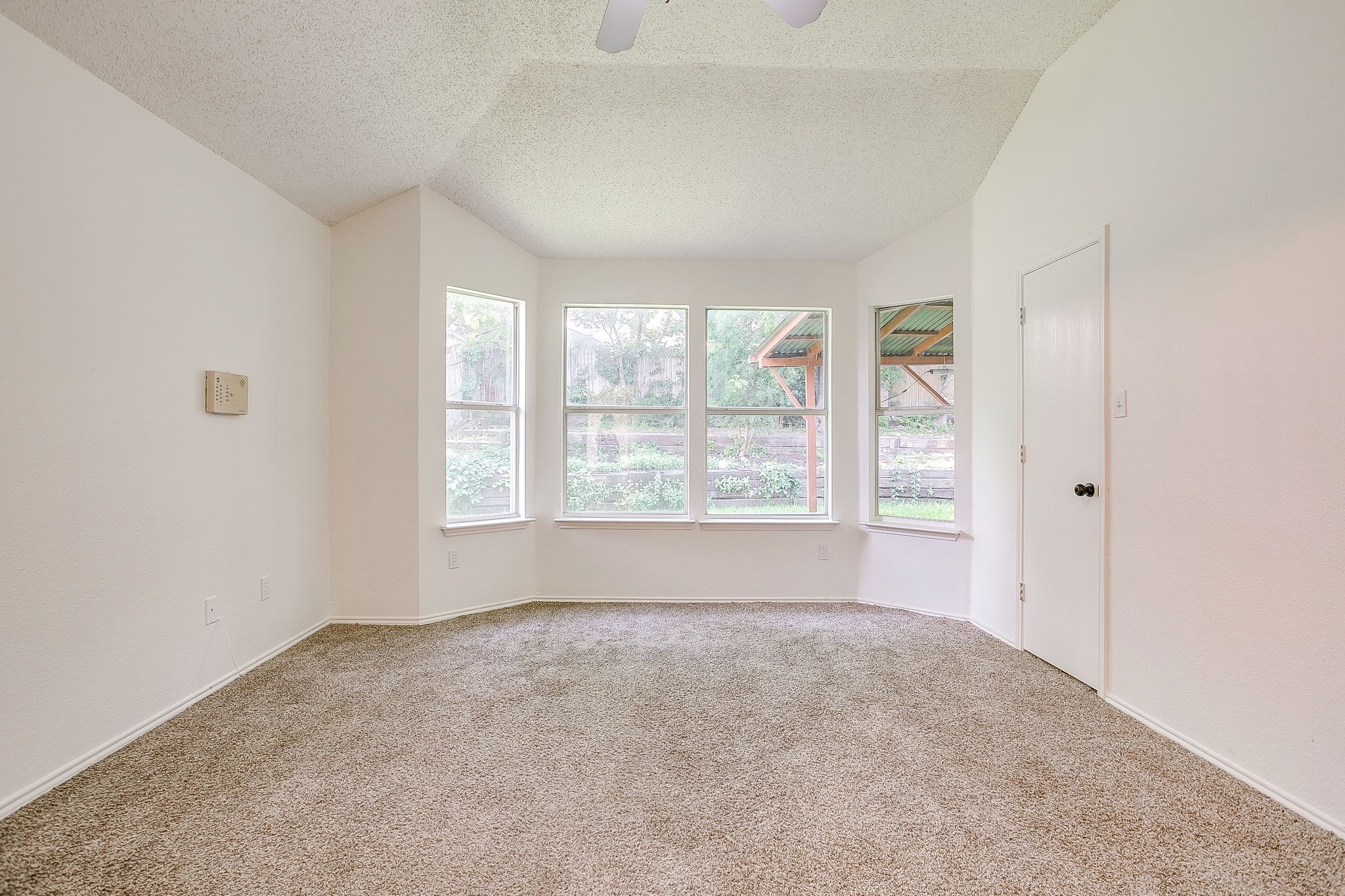 1104 Angel Fire Lane Arlington TX 76001