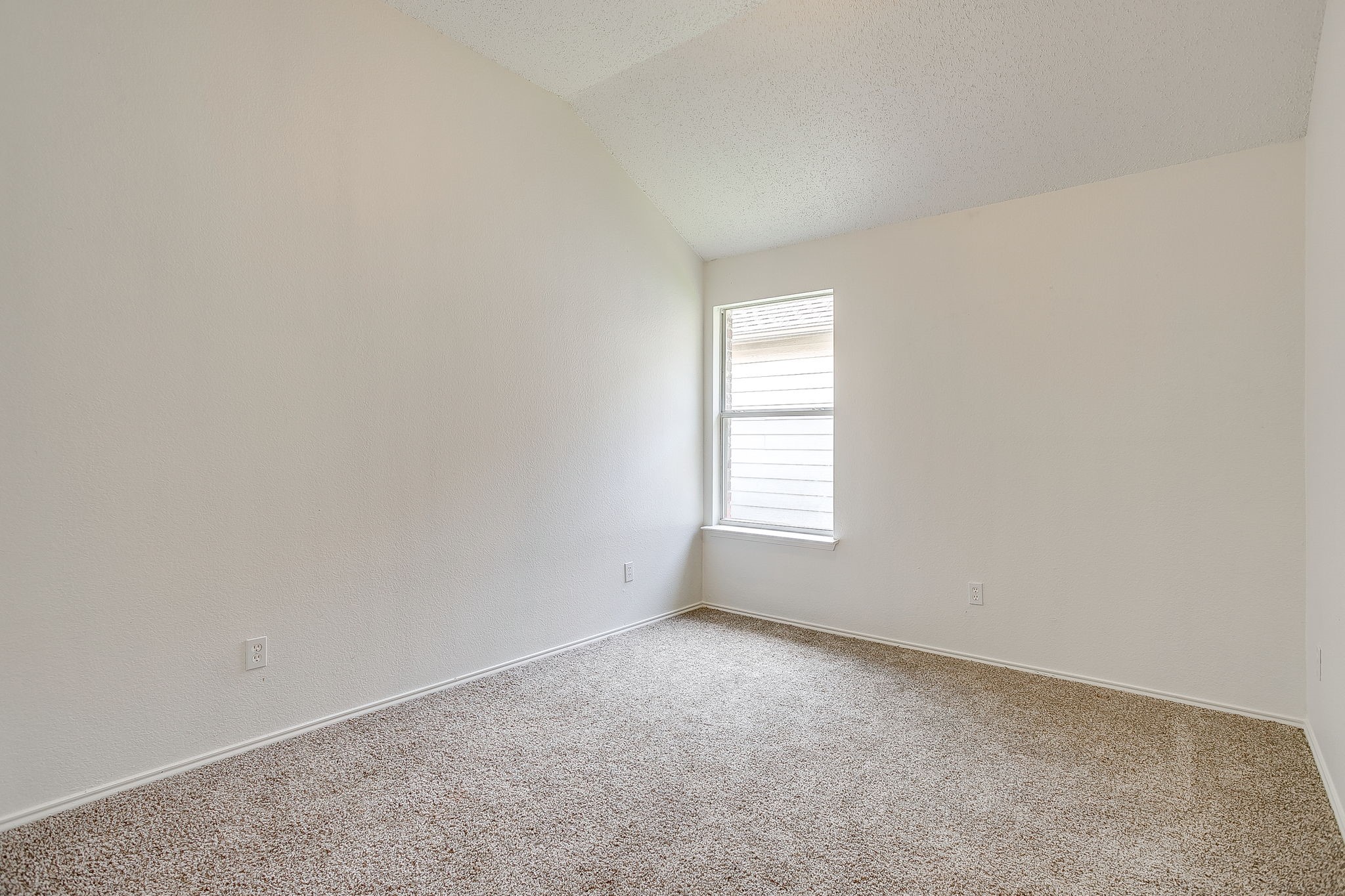 1104 Angel Fire Lane Arlington TX 76001