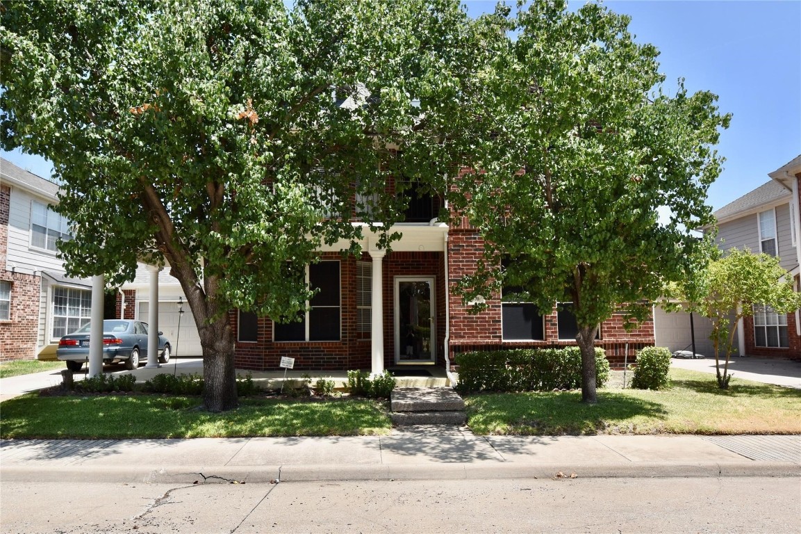 570 Southridge Way Irving TX 75063