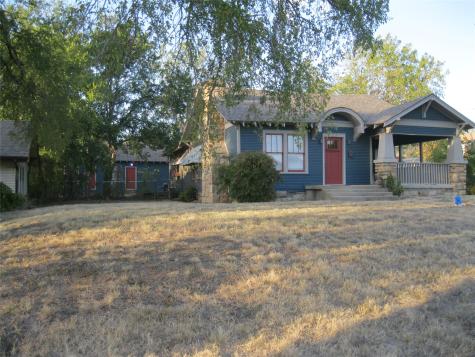 1010 E Lindsey Street Breckenridge TX 76424