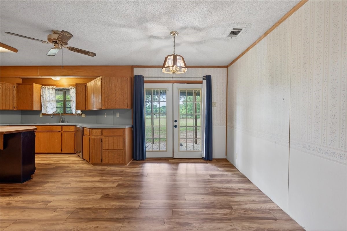 325 Lincoln Street Trinidad TX 75163