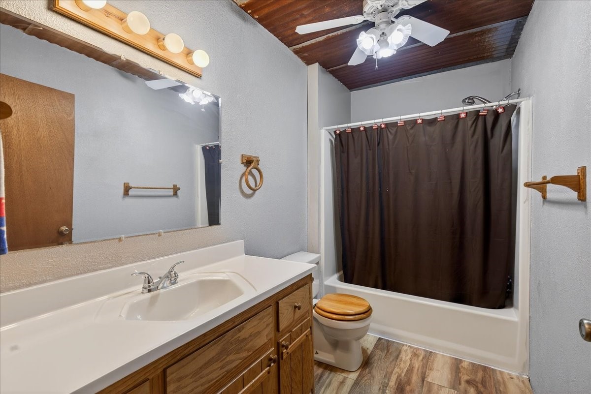 325 Lincoln Street Trinidad TX 75163